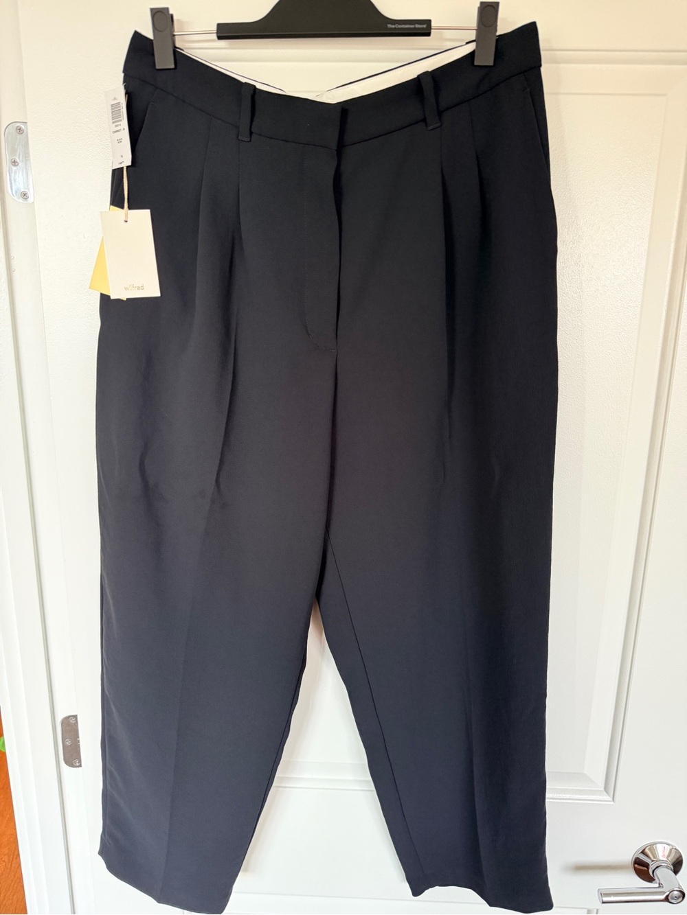Aritzia Black Pleated High-Rise Trousers